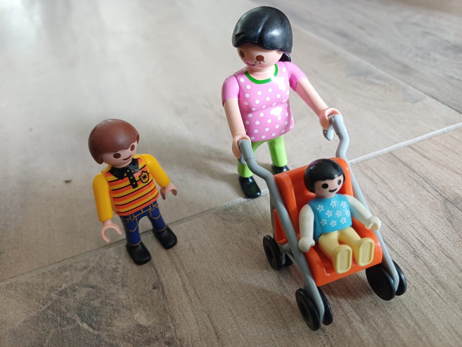 Playmobil familie met kinderwagen en baby, Ophalen of Verzenden