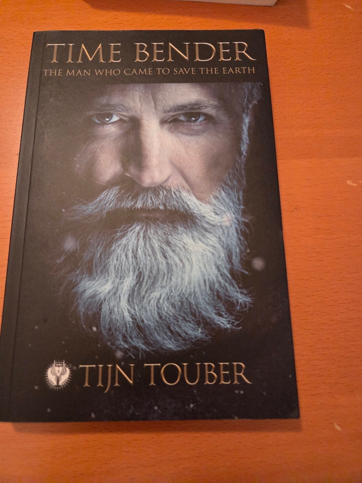Time Bender: The Man Who Came to Save the Earth, Boeken, Ophalen of Verzenden, Nieuw, Tijn Touber