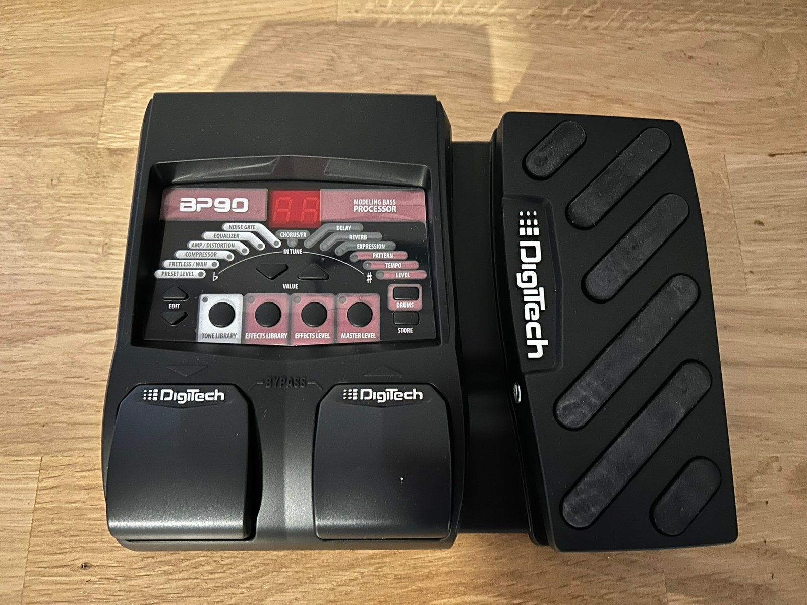 Digitech BP90 multi effect voor bas, Ophalen of Verzenden, Nieuw, Multi-effect