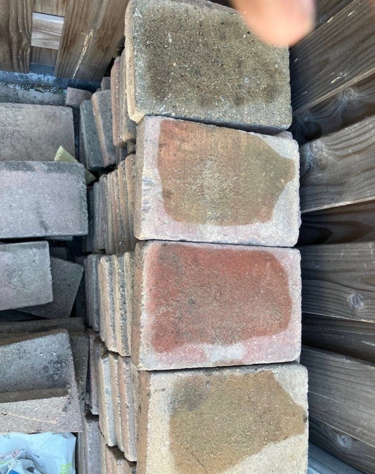 Abbey stones 20/30 toscaans getrommeld, Ophalen, Klinkers, Zo goed als nieuw, Minder dan 5 m²