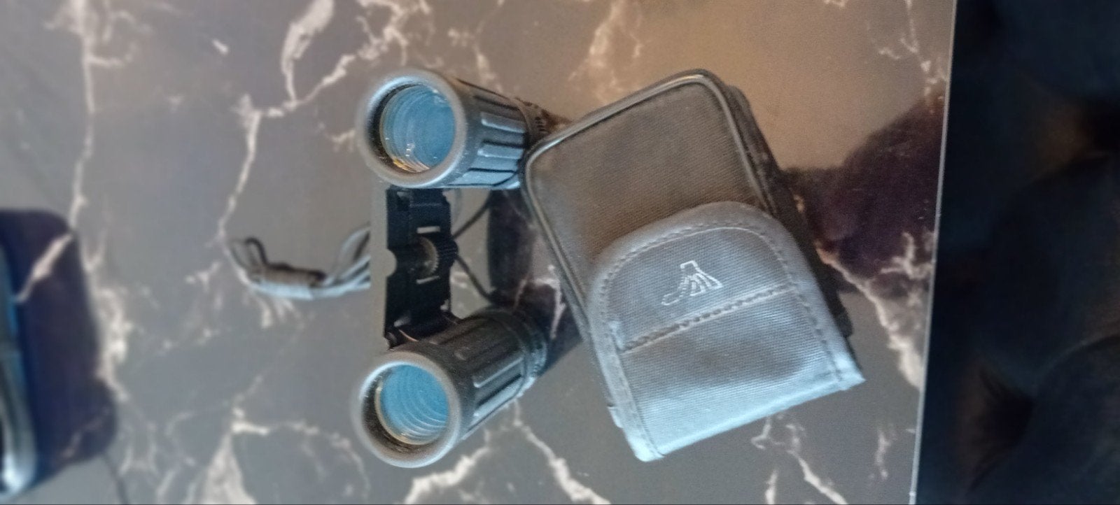 Compacte 8x21 Verrekijker met Hoes, Ophalen, Dakkant (recht), Zo goed als nieuw, 8 tot 12x