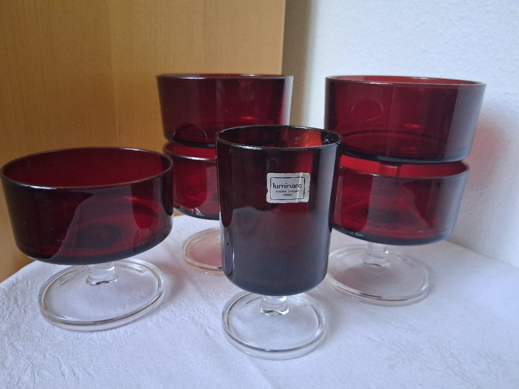 Vintage Luminarc robijnrode dessertglazen model cavalier, Ophalen of Verzenden