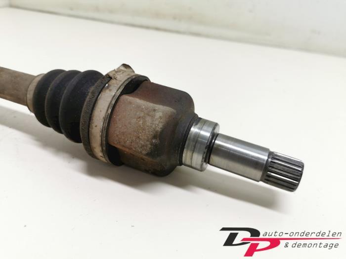 Aandrijfas links-voor van een Peugeot 206, Auto-onderdelen, Gebruikt, -, -, Ophalen of Verzenden