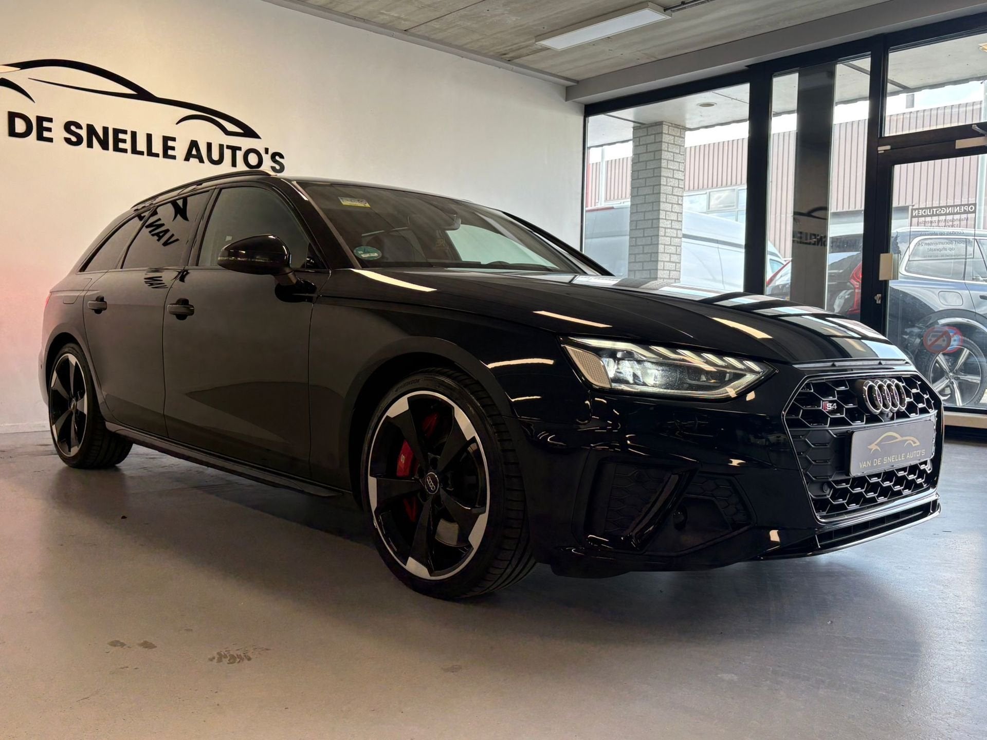 Audi S4 Avant 3.0 TDI V6 Quattro AUTOMAAT/MATRIX/PANO/360CAM, Auto's, Automaat, 1800 kg, Gebruikt, Zwart