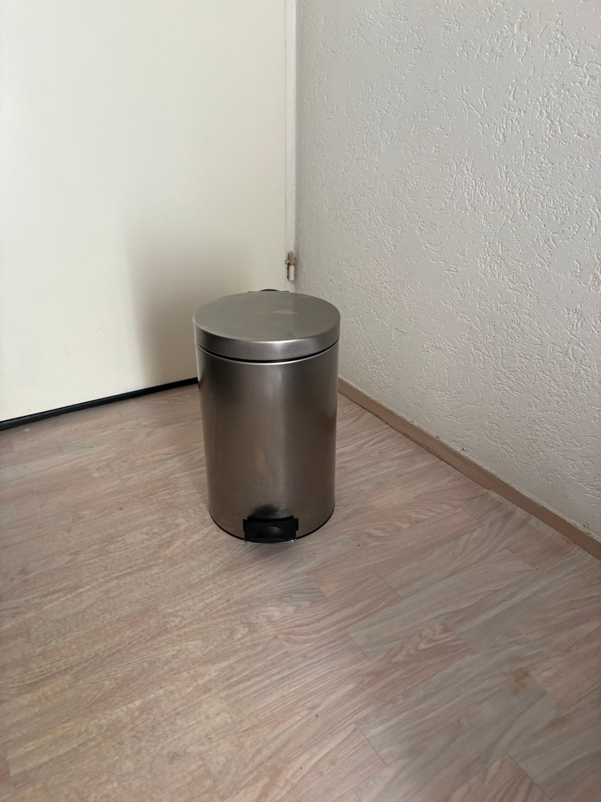 Brabantia pedaalemmer 12L - Zo goed als nieuw, Met pedaal, Ophalen of Verzenden, Zo goed als nieuw, Metaal