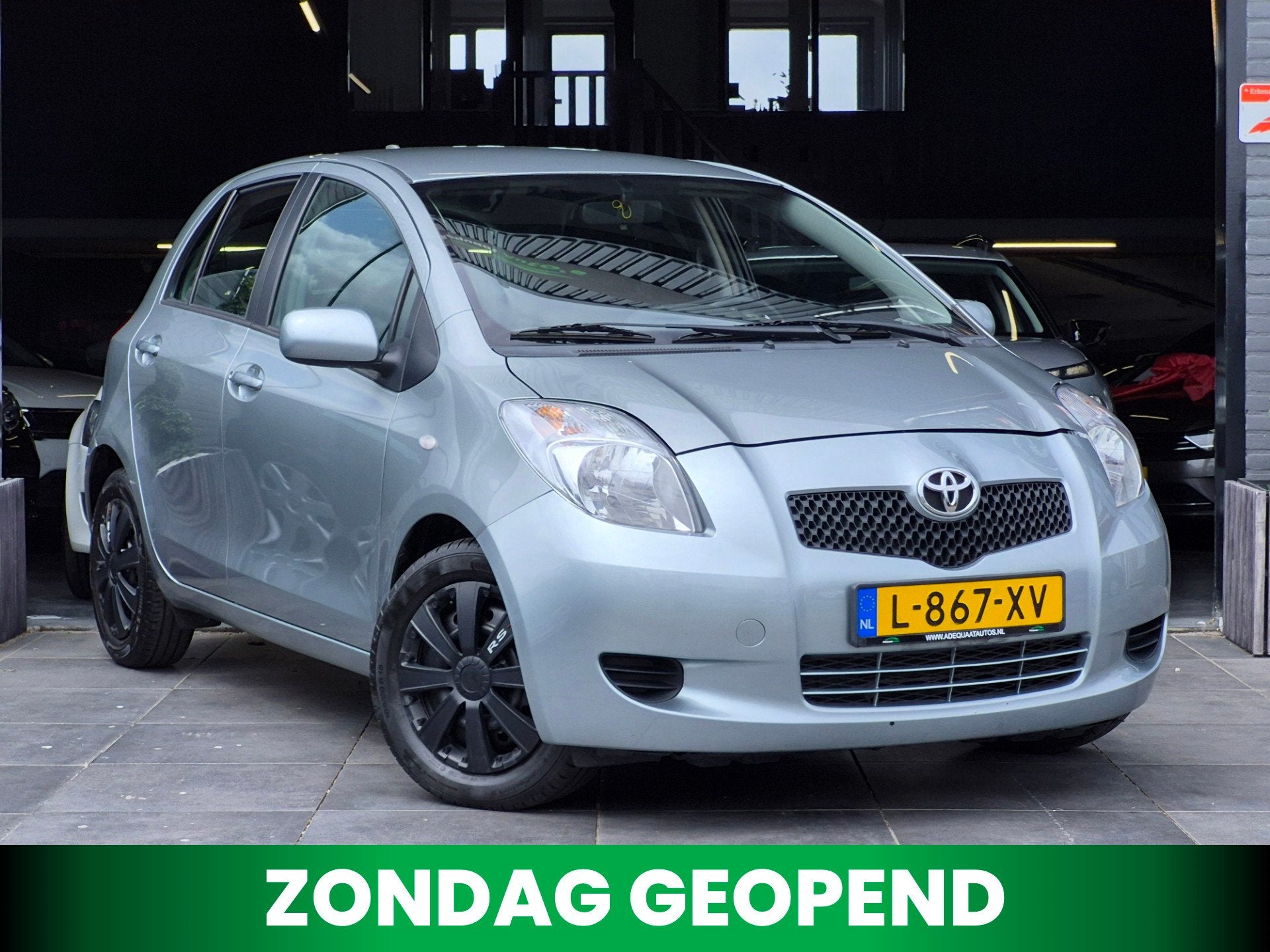 Toyota Yaris 1.3 VVTi Terra|APK|Airco|5 Deuren|Elek. Ramen, Voorwielaandrijving, 1025 kg, Stof, 4 cilinders