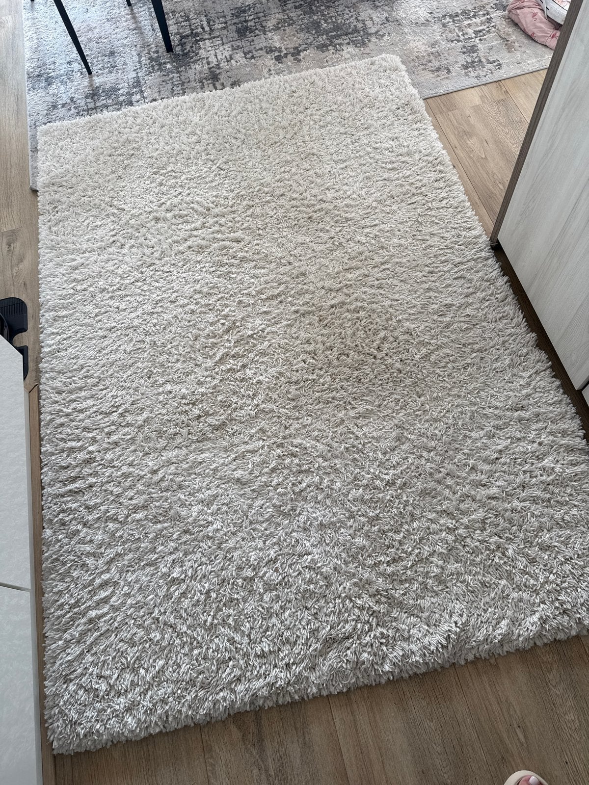 IKEA VOLLERSLEV hoogpolig vloerkleed wit 133x195 cm, Ophalen, 100 tot 150 cm, Wit, Zo goed als nieuw