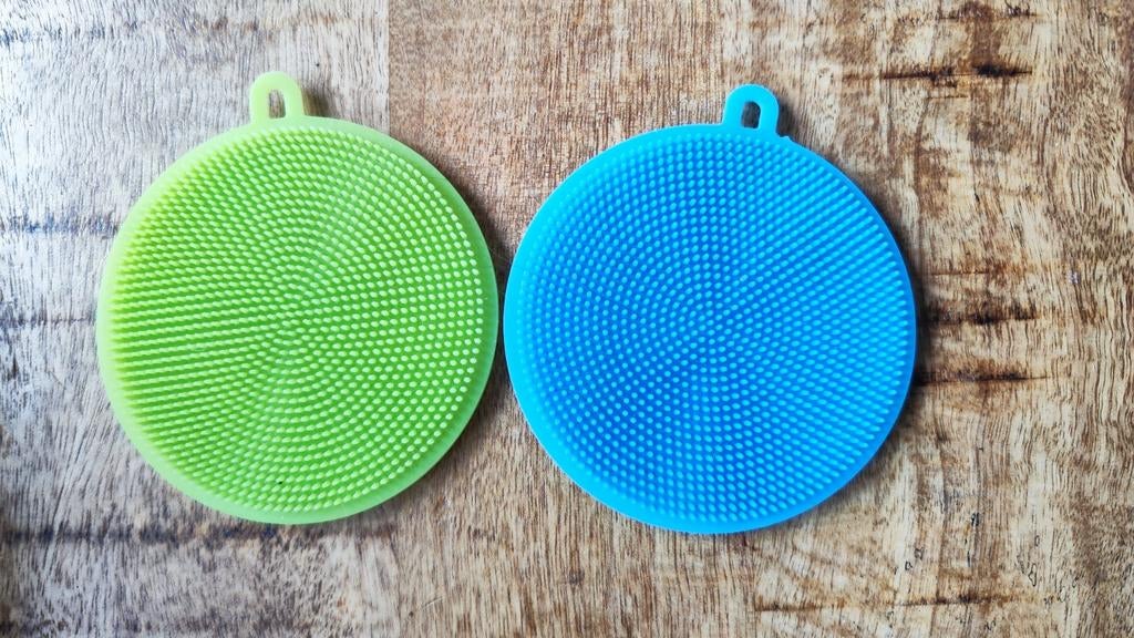 2 siliconen sponzen, Ophalen of Verzenden