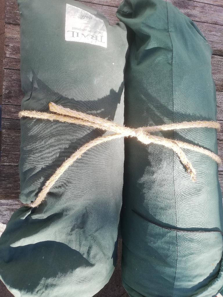 tent, Ophalen, Zo goed als nieuw, Tot en met 2