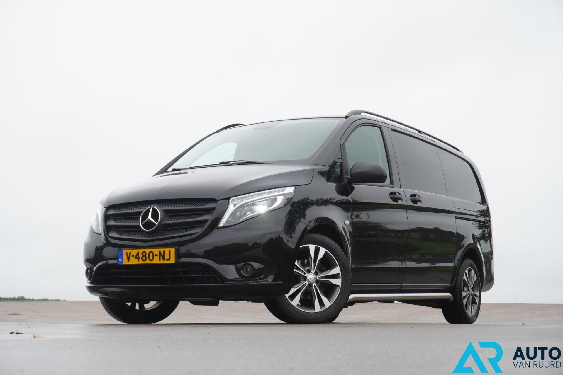 Mercedes Vito 116 CDI * LED * Automaat * 160 PK * Trekhaak, Auto's, Gebruikt, 4 cilinders, 2500 kg, Bedrijf