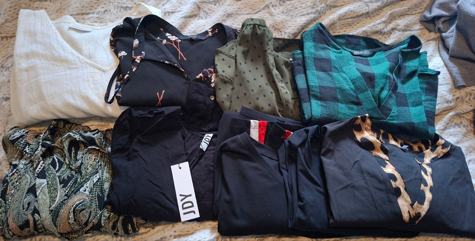 Diverse kleding voornamelijk maat L/XL gratis, Ophalen