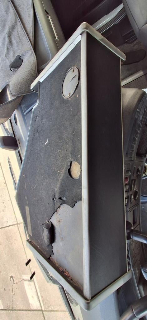 Dashboard tafel voor Scania R-serie - Opknapper, Auto-onderdelen, Ophalen