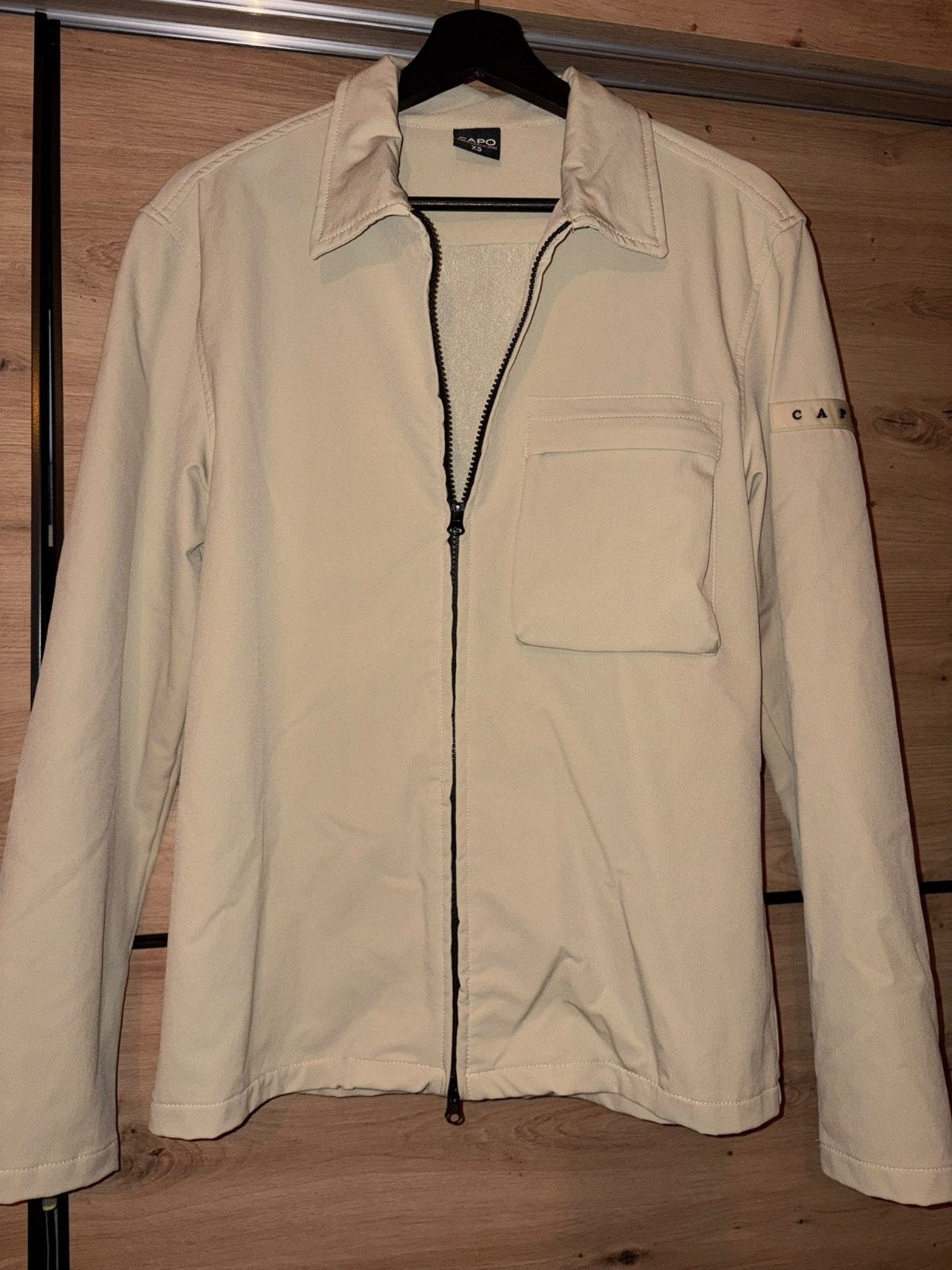 Capo jasje maat XS, beige, Capo, Beige, Ophalen of Verzenden, Zo goed als nieuw