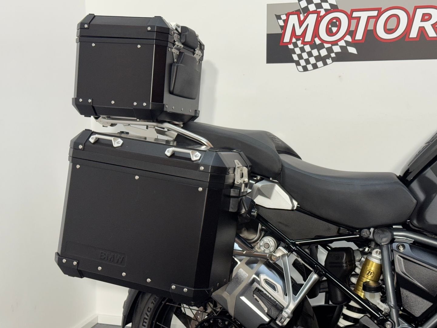 BMW R 1250 GS ADVENTURE (bj 2021), Motoren, 2 cilinders, 1254 cc, Bedrijf, Onbekend