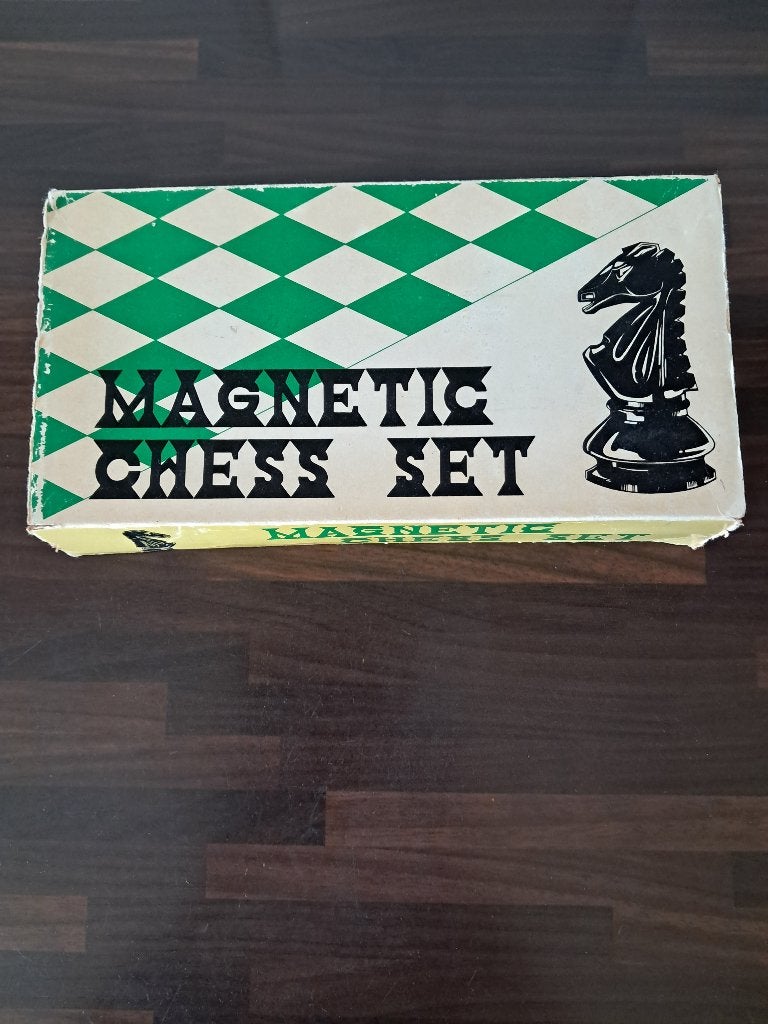 Vintage Magnetic Chess Set,  jaren 60/70, compleet + doos, Ophalen of Verzenden, Gebruikt