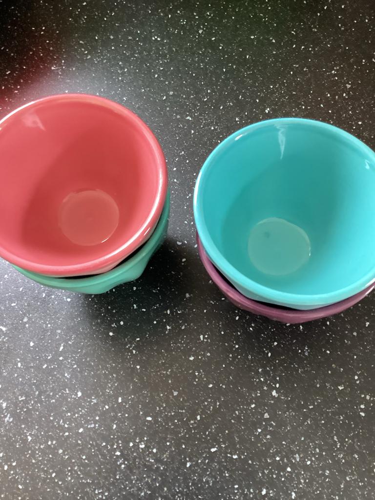 Set van 4 kleurrijke kommen - Zo goed als nieuw, Ophalen, Zo goed als nieuw