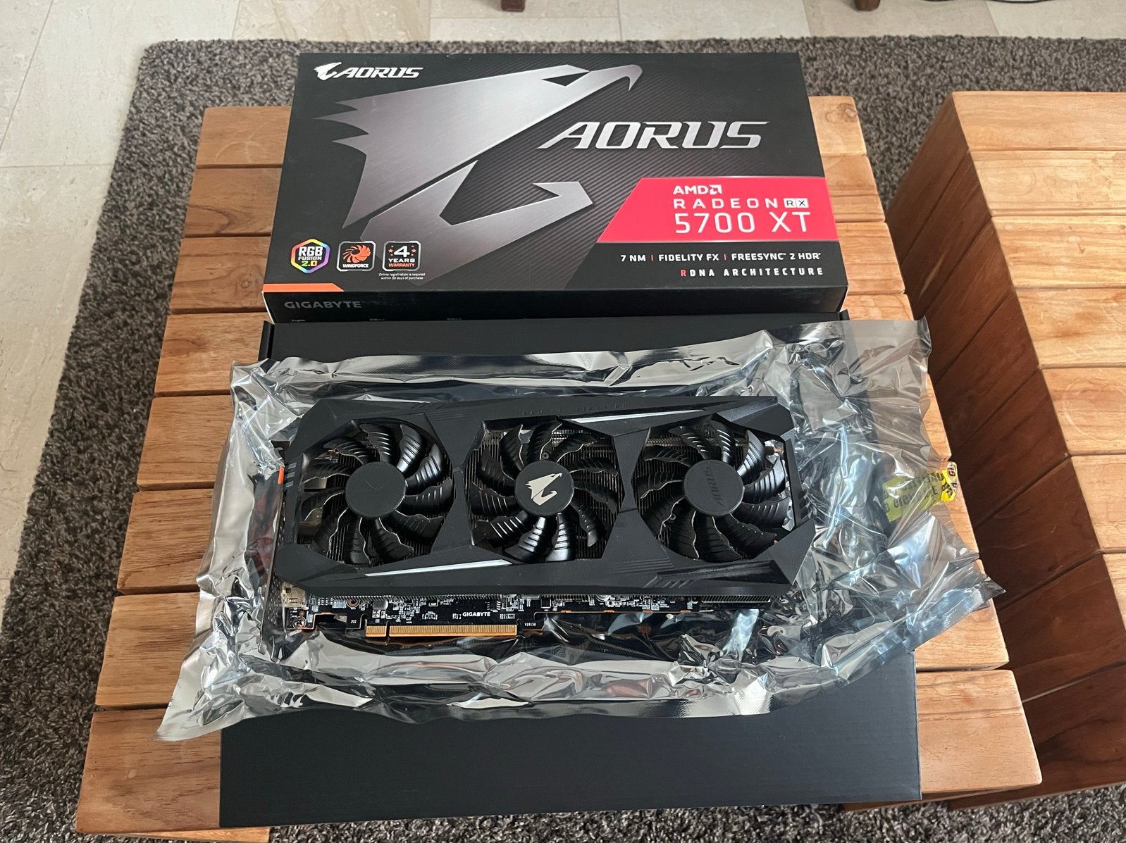 Gigabyte AORUS Radeon RX 5700 XT 8G - Zo goed als nieuw, Computers en Software, HDMI, GDDR6, PCI-Express 4, Ophalen of Verzenden