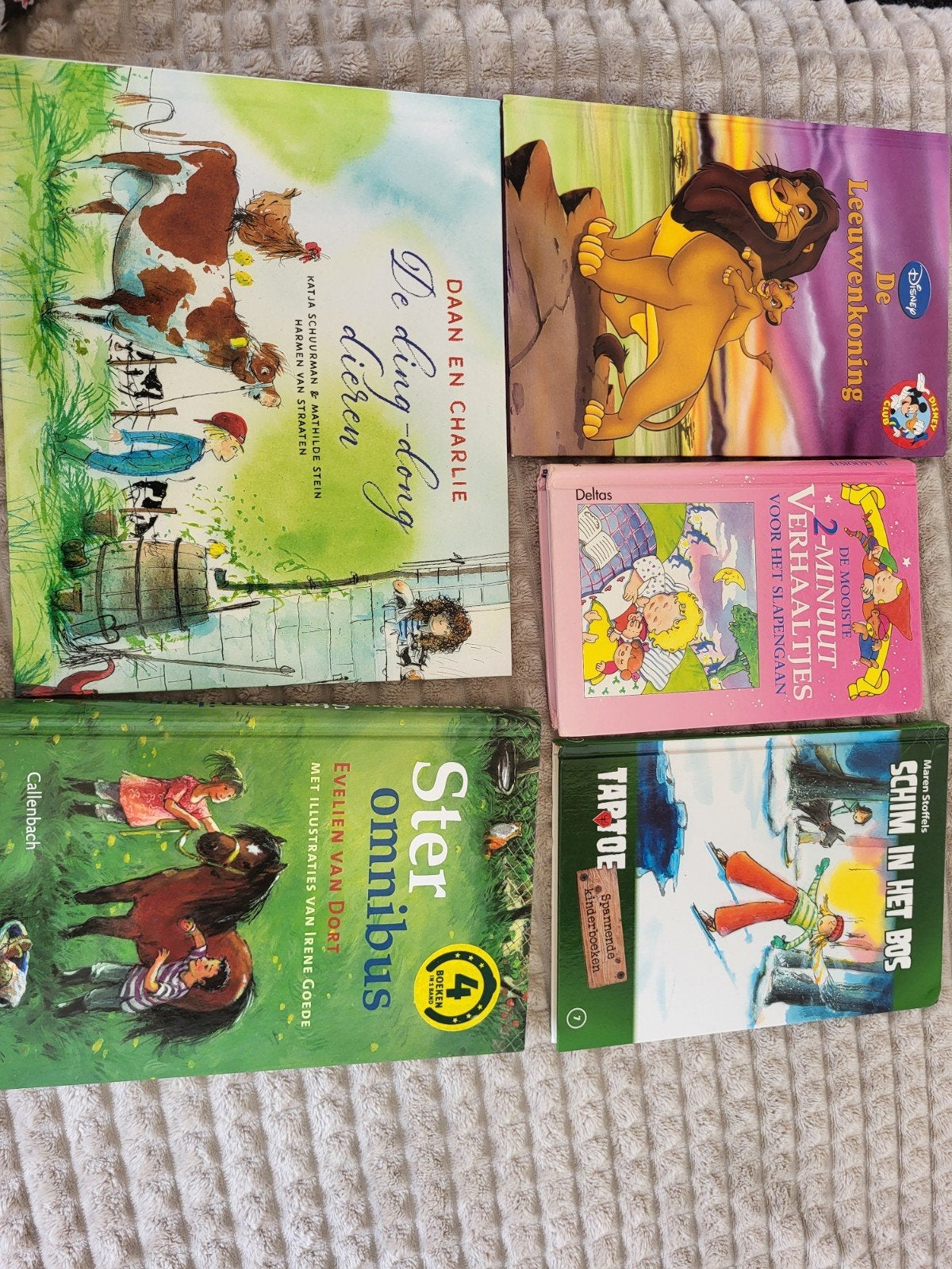 5 kinderboeken: De Leeuwenkoning, Ster Omnibus & meer, Ophalen of Verzenden, Gelezen, Diverse auteurs, Fictie algemeen