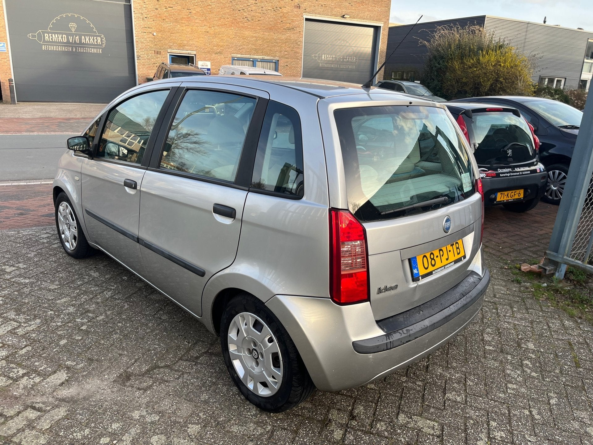 Fiat Idea 1.4-16V Dynamic! Airco! Xenon!, Auto's, Voorwielaandrijving, Gebruikt, Idea, 400 kg