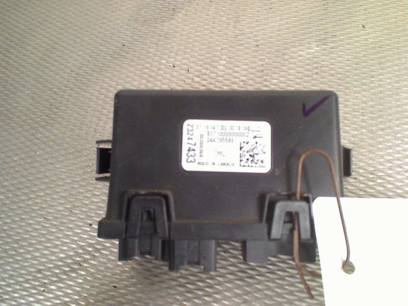 Module Achterklep Motor Opel Astra K Sports Tourer 13306648, Gebruikt, Bahnhofsplatz, Rüsselsheim am Main 65423, , Duitsland, Opel