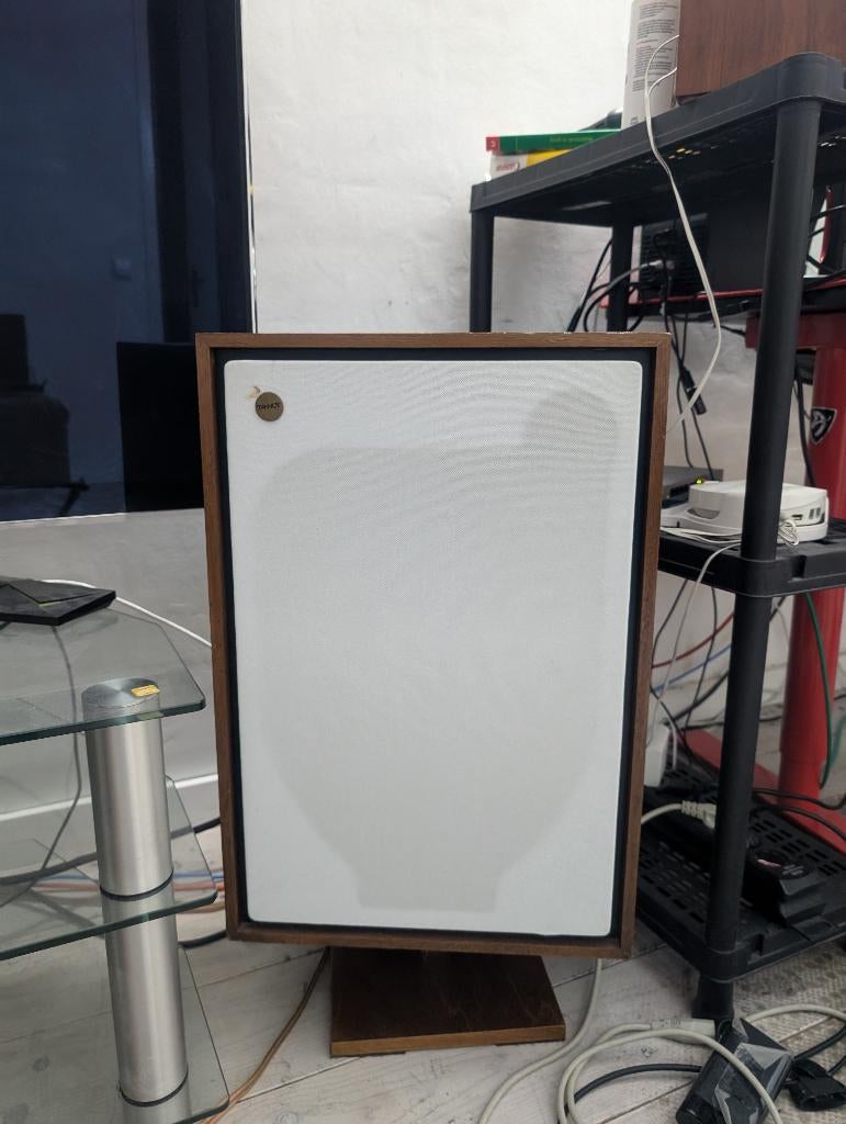 Tannoy Devon, Zo goed als nieuw, 60 tot 120 watt, Front, Rear of Stereo speakers, Ophalen