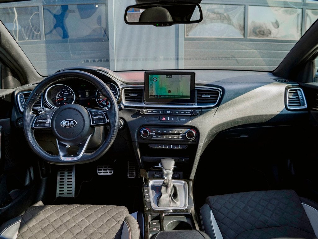 Kia ProCeed 1.4 T-GDI GT-PlusLine Pano|Camera|Trekhaak|Sport, Auto's, Kia, Stof, 4 cilinders, Met garantie (alle), Adaptive Cruise Control