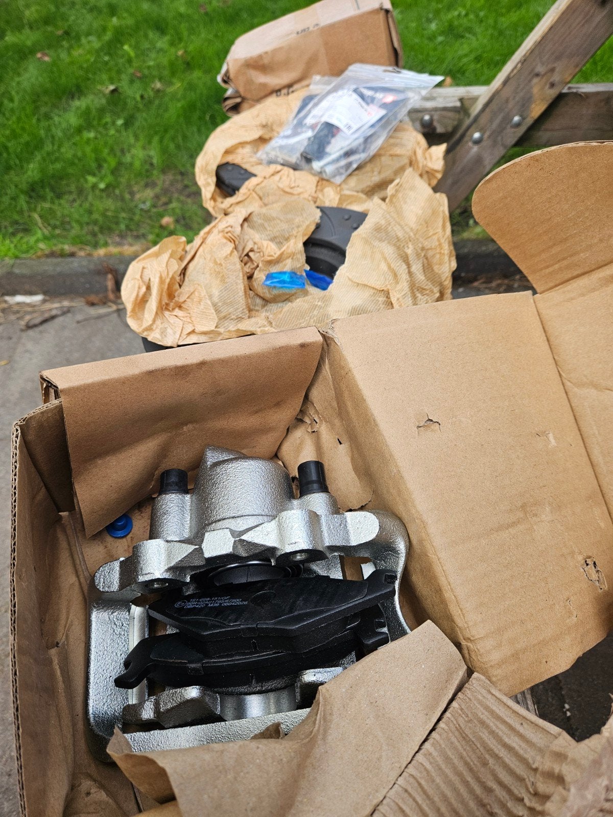 Nieuwe sportremmenset VW Golf 2 (75mm steekmaat fusee), Ophalen, Nieuw, Volkswagen