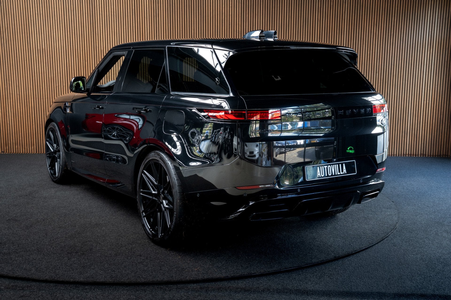Land Rover Range Rover Sport 3.0 P510e Panodak HUD Leer 360, Automaat, Dealer onderhouden, Gebruikt, 3000 kg