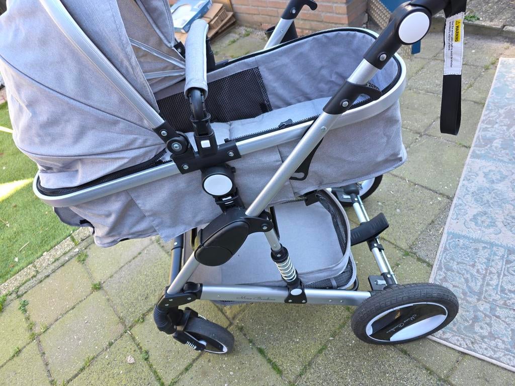 Moni bambino 3 in 1 kinderwagen te koop, Kinderen en Baby's, Kinderwagens en Combinaties, Ophalen, Overige merken