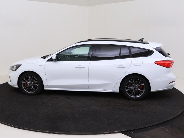 Ford Focus 1.5 Ecoboost 150pk Aut 2021 Wit, Auto's, Stof, Euro 6, Wit, Grijs