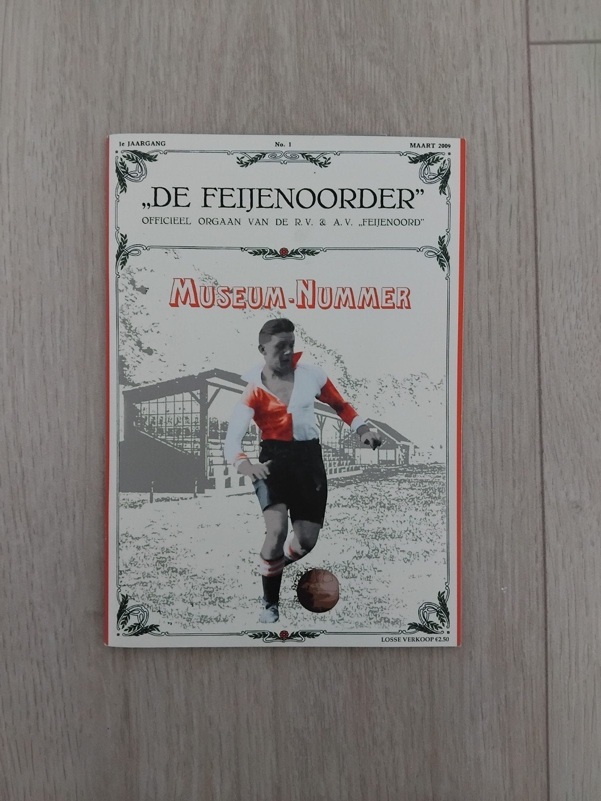 Feyenoord - De Feijenoorder Museum-Nummer, 1e jaargang, Boeken, Ophalen of Verzenden, Zo goed als nieuw, Balsport