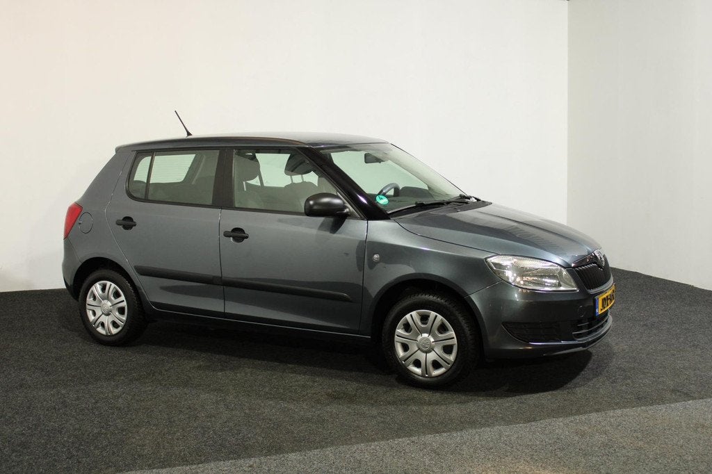 Skoda FABIA 1.2 Go Benzine|Nwe APK|afleveringsbeurt|Airco|St, Voorwielaandrijving, Euro 5, Stof, Gebruikt