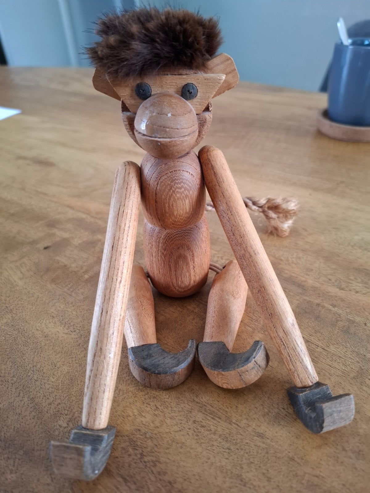Houten aapje met beweegbare ledematen en vacht, Ophalen of Verzenden