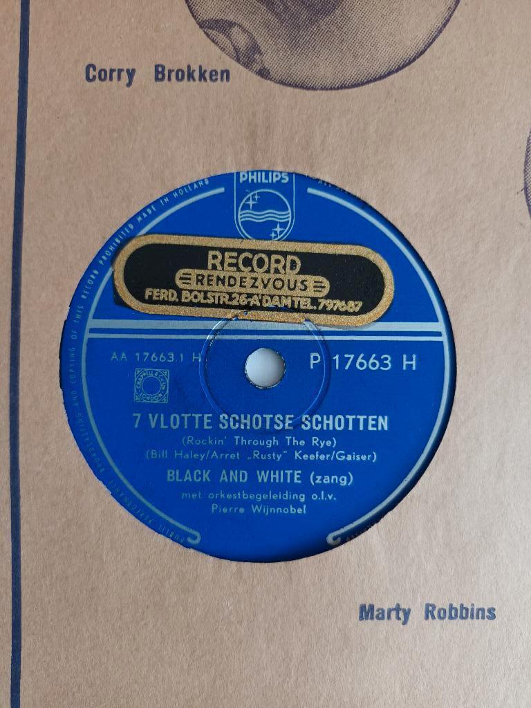 Black & White - 7 Vlotte Schotse Schotten  (78 Toeren), Cd's en Dvd's, Vinyl | Nederlandstalig, Ophalen of Verzenden, Zo goed als nieuw