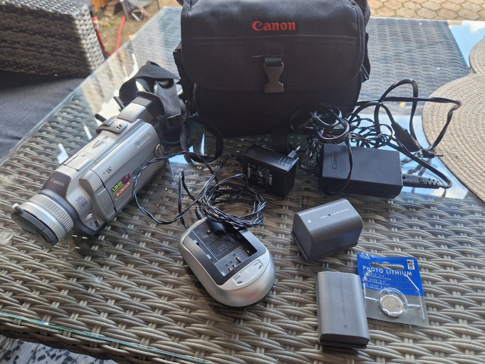Canon MVX100i Mini DV Camcorder - cassette komt nie omhoog, Audio, Tv en Foto, Videocamera's Digitaal, Ophalen of Verzenden, Mini dv