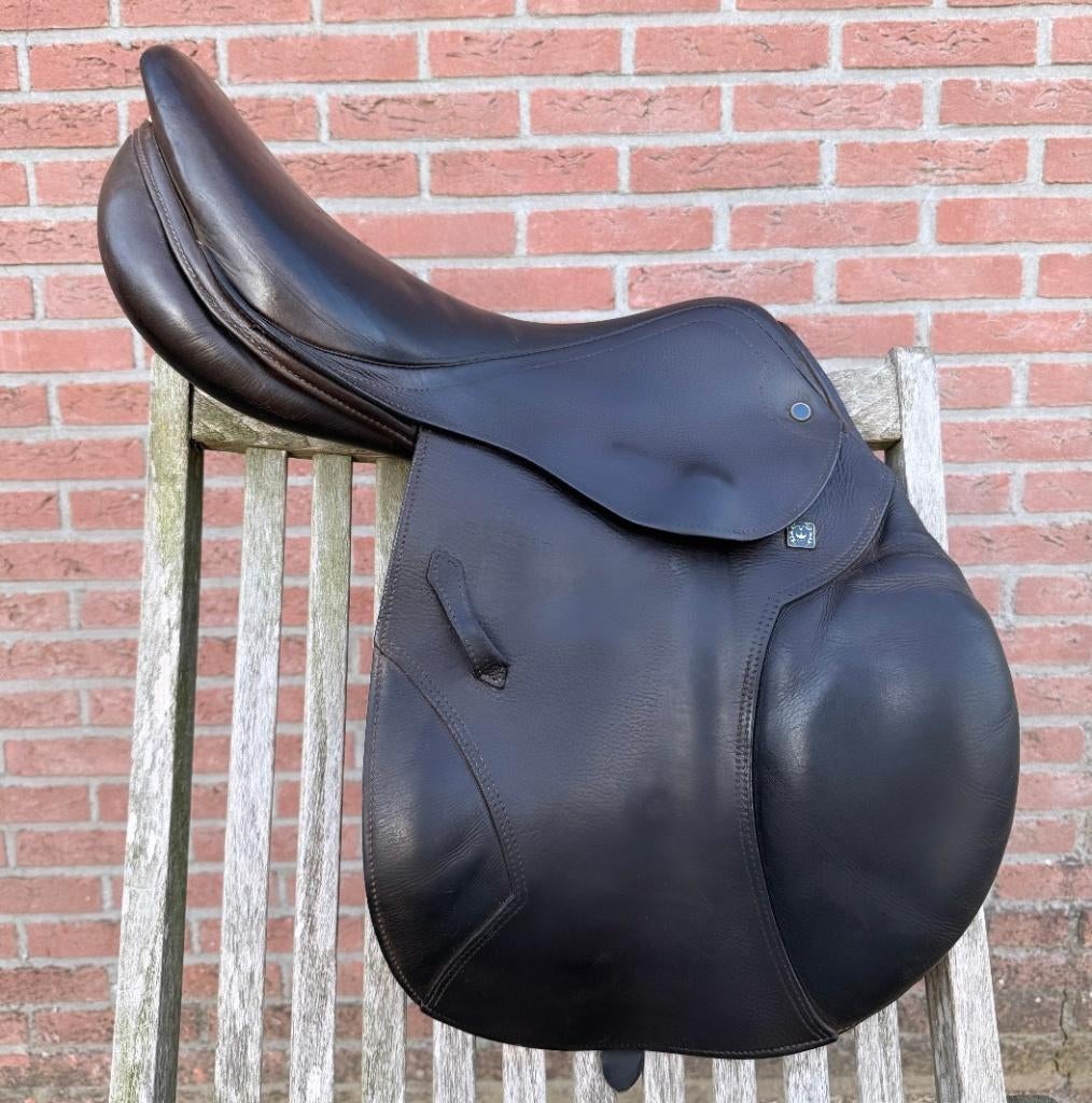 Stubben springzadel portos elite 17,5 inch, Ophalen of Verzenden, Gebruikt, Springen