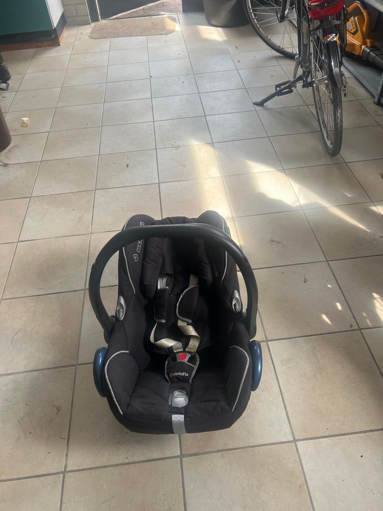 Maxi-Cosi Cabriofix autostoeltje special edition, Ophalen of Verzenden, 0 t/m 13 kg, Maxi-Cosi, Gebruikt