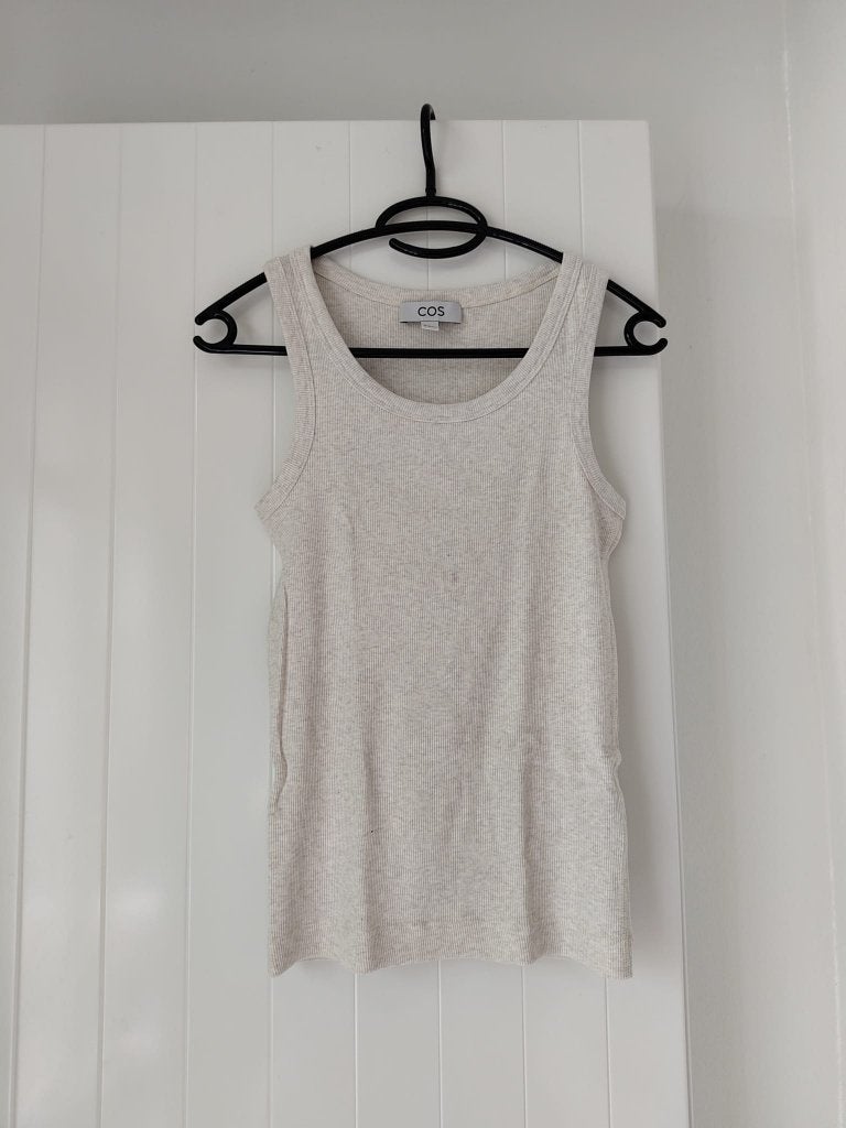COS Zandkleurige Tanktop S, COS, Beige, Nieuw, Ophalen of Verzenden