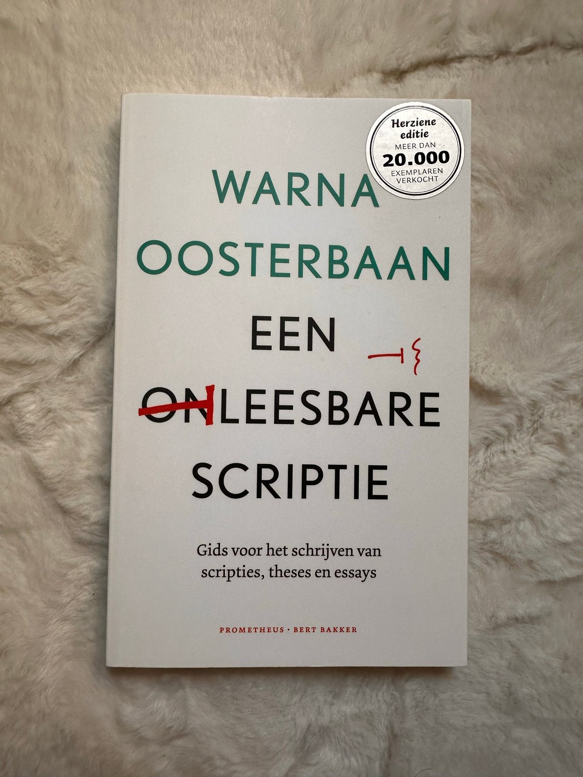 Warna Oosterbaan - Een Onleesbare Scriptie (Als nieuw), Ophalen of Verzenden, Gamma, Zo goed als nieuw, HBO