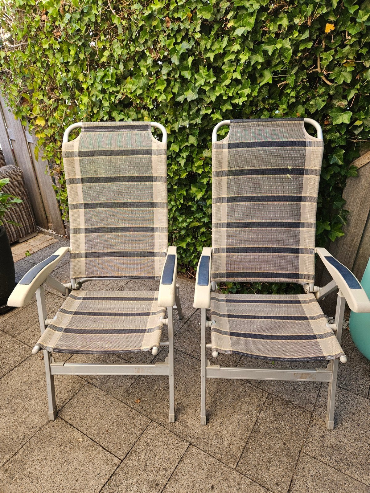 2 Kampeersstoelen vrijbuiter, Caravans en Kamperen, Kampeermeubelen, Ophalen, Gebruikt, Campingstoel