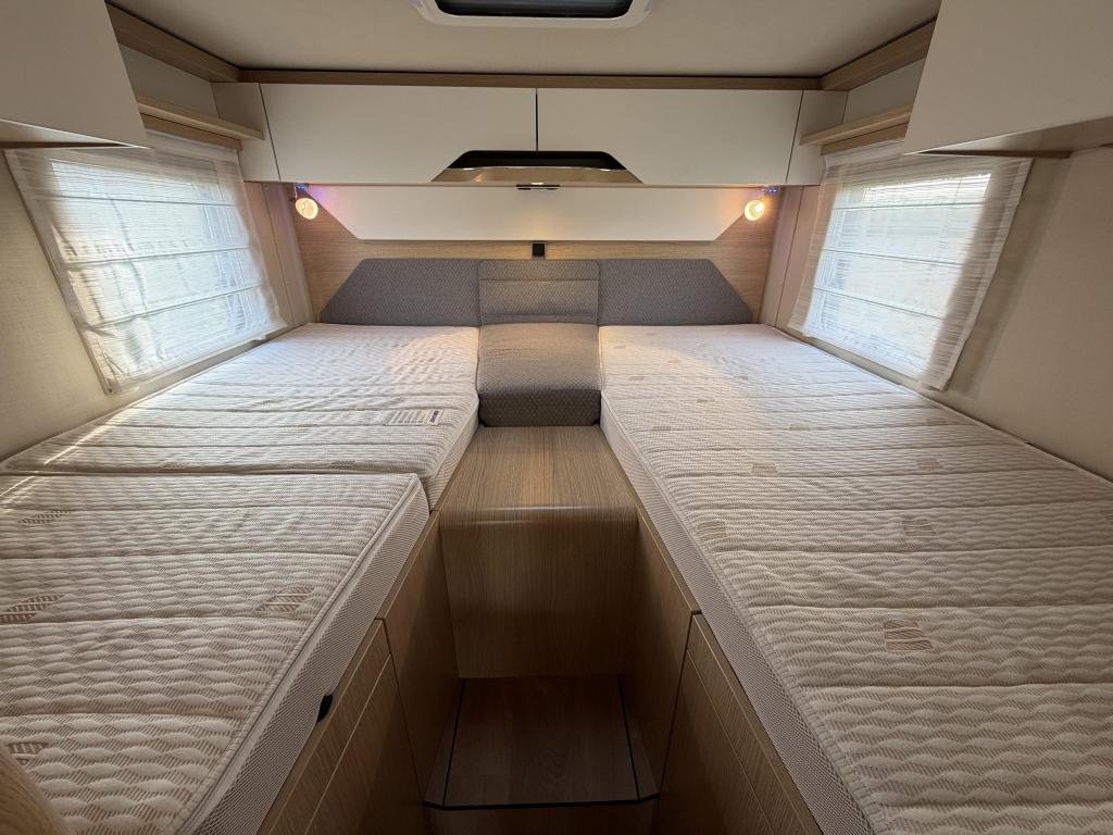 Hymer B-MC I 600, Levelsysteem, Lithium, Omvormer, 177PK Aut, Afzuigkap, Ringverwarming, Bedrijf, Diesel