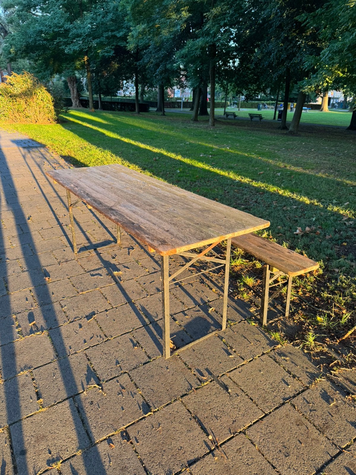 Biertafel met bankje, Ophalen, Gebruikt
