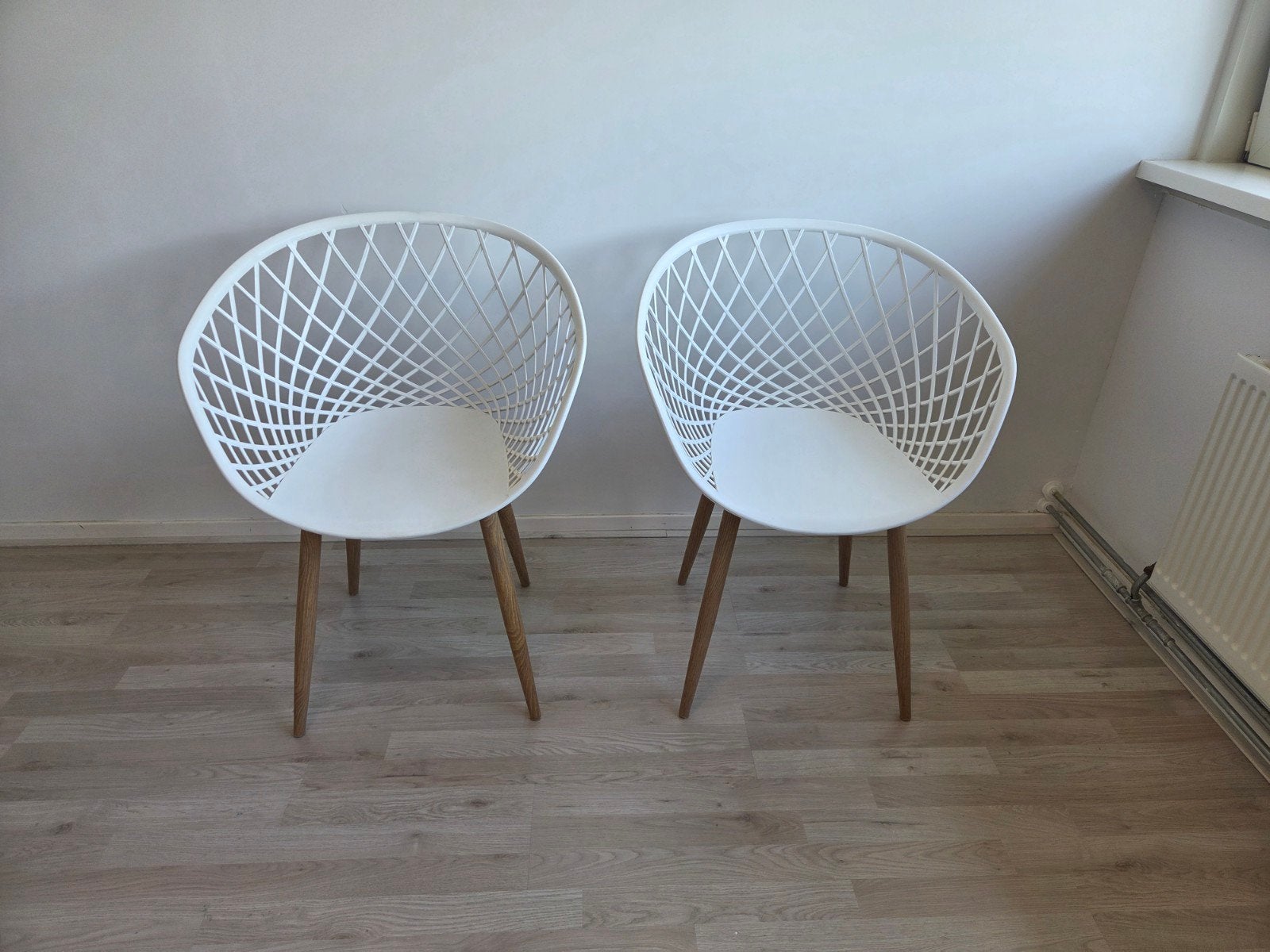 witte kuipstoelen eetkamer set van 2, Huis en Inrichting, Ophalen, Kunststof, Gebruikt, Twee