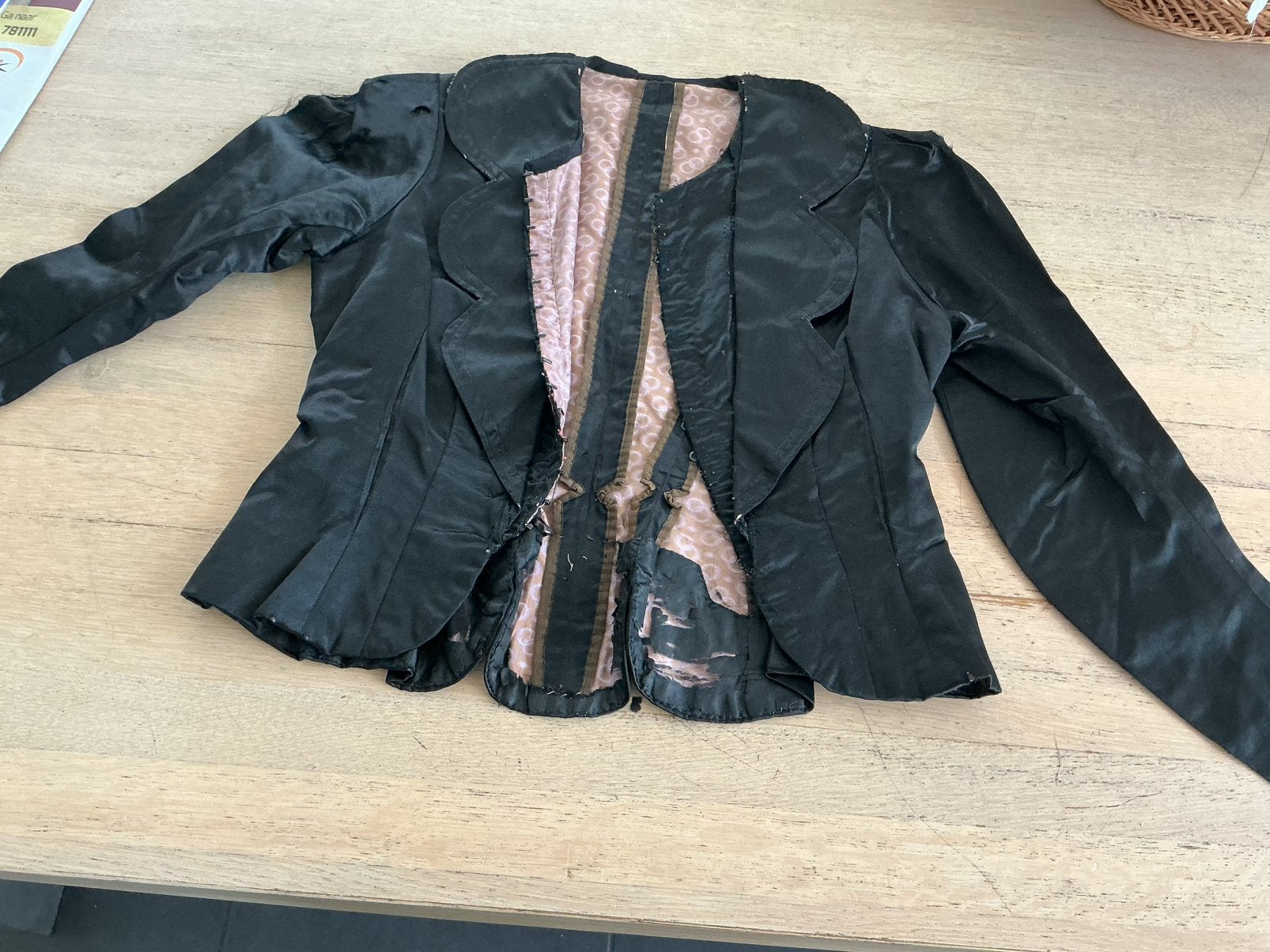 Antieke bodice klederdracht,streekdracht. Antiek jasje, Antiek en Kunst, Ophalen of Verzenden