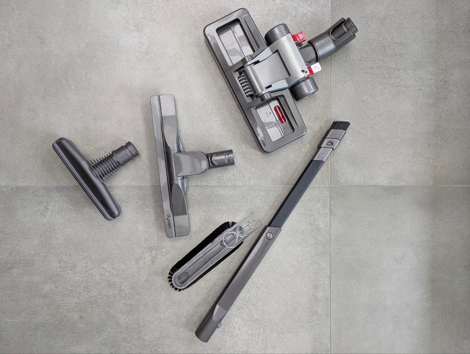 Dyson stofzuiger accessoires nieuw, Witgoed en Apparatuur, Stofzuigers, Overige typen, Zo goed als nieuw, Dyson, Geschikt voor harde vloeren