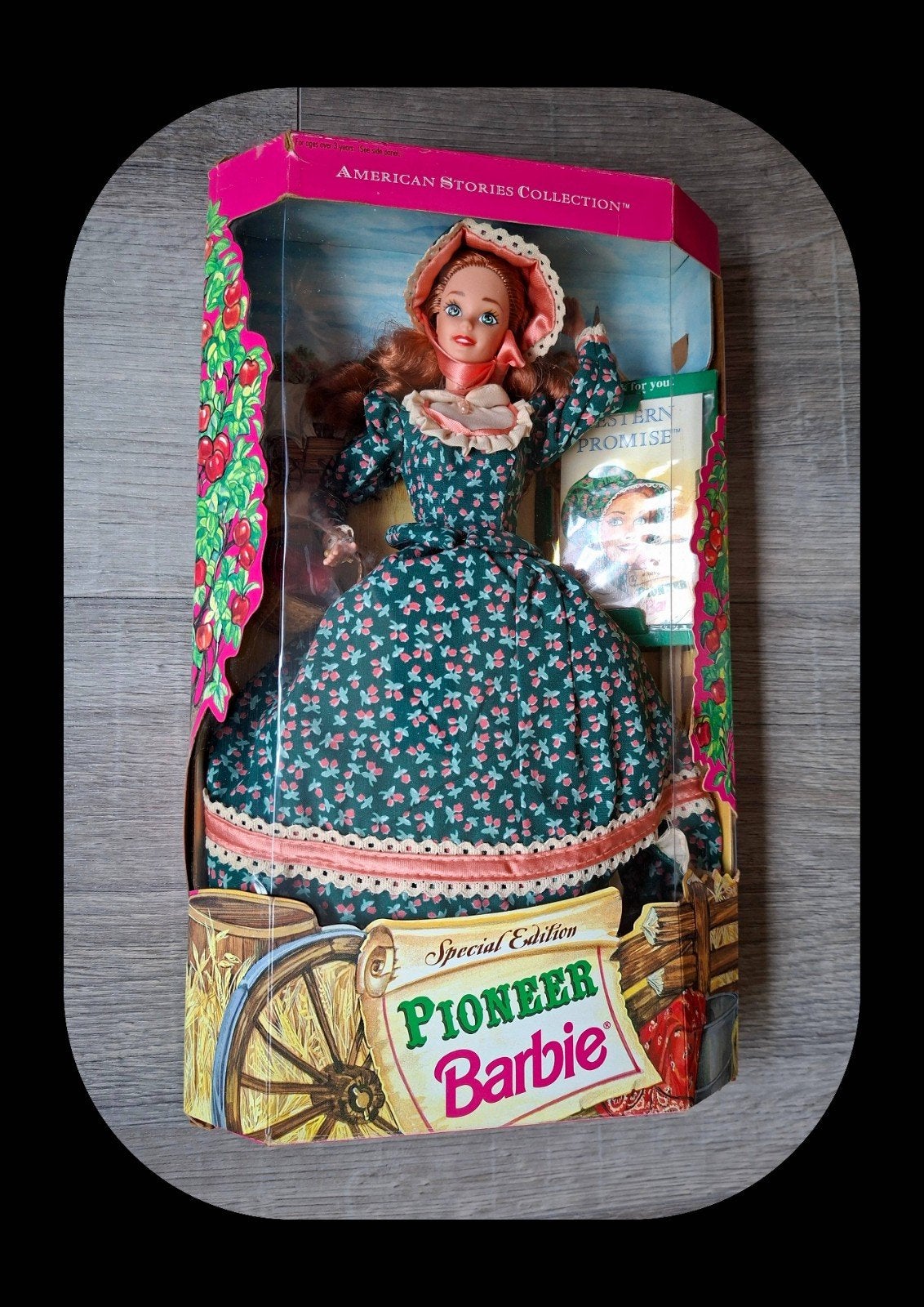 Pioneer Barbie - American Stories Collection, Ophalen of Verzenden, Zo goed als nieuw, Barbie