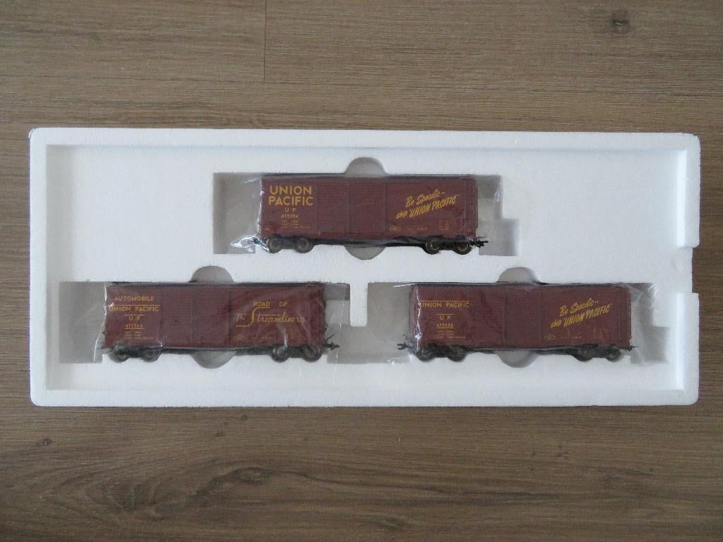 Märklin 45647 - Double-door Boxcar set, Wisselstroom, Ophalen of Verzenden, Märklin, Nieuw