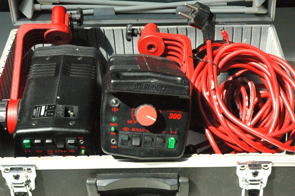 multiblitz 300 set in koffer, Ophalen of Verzenden, Gebruikt, Dimbaar, Studioflitser