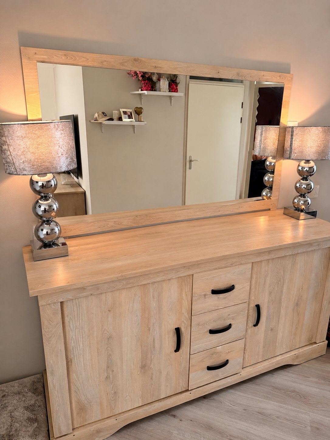 Complete Meubelset: Salontafel, Dressoir, TV-kast & Lampen, Huis en Inrichting, Ophalen