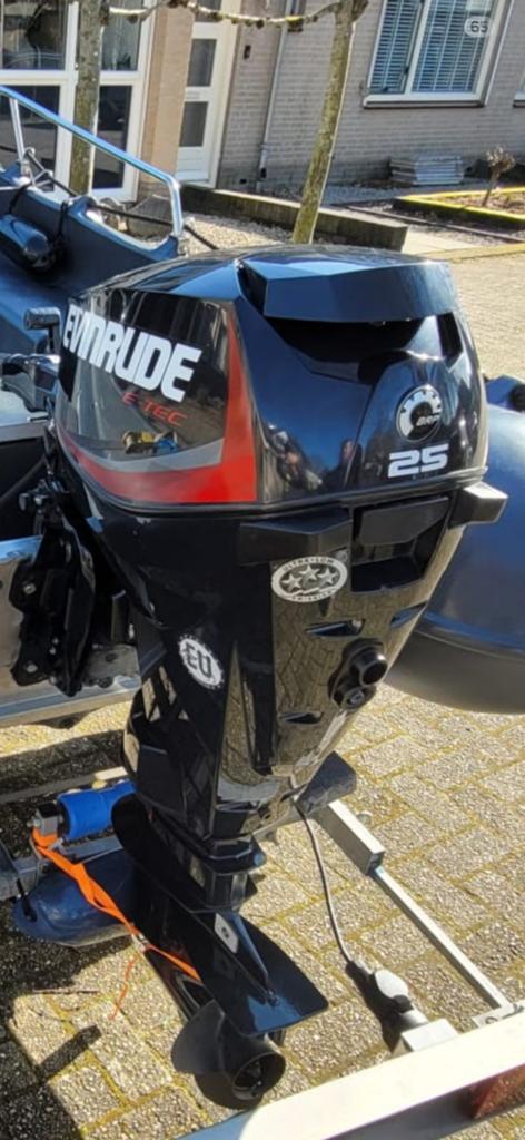 Evinrude E-tec 25PK Trim en elektrische. Start, Ophalen, Zo goed als nieuw, Benzine, 10 tot 30 pk